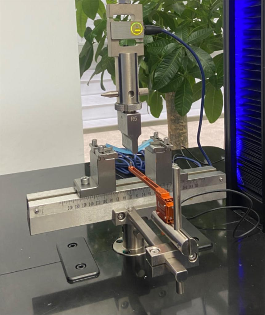 The Definitive Guide to ASTM D790 Flexure Testing of Plastics
